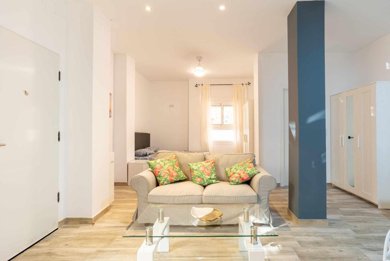 Vialia Suites Cinema Μάλαγα Εξωτερικό φωτογραφία